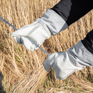Stacheldraht feuerverzinkt, im Plastikeimer, Länge 25 m, 1,7 mm, 1,74 kg - 1
